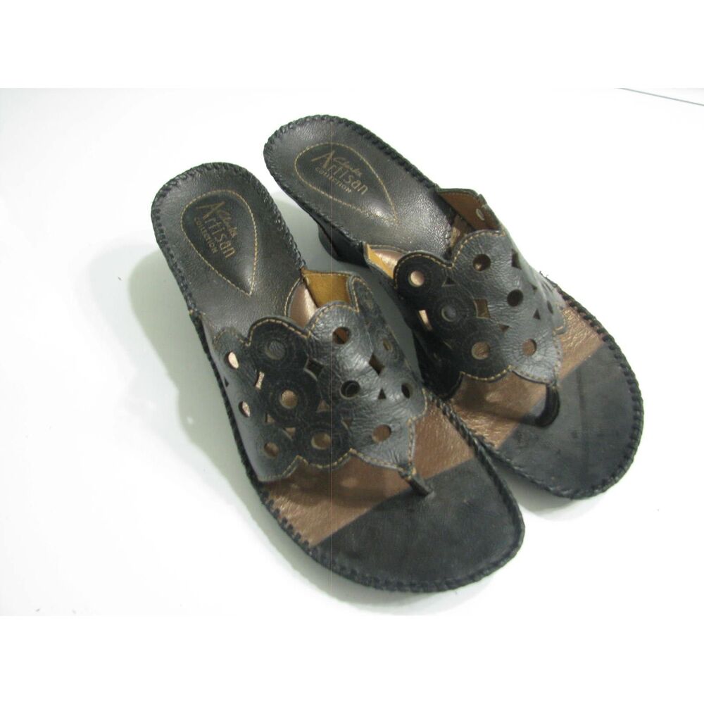 Clarks Artisan Brown Leather Thong Sandals